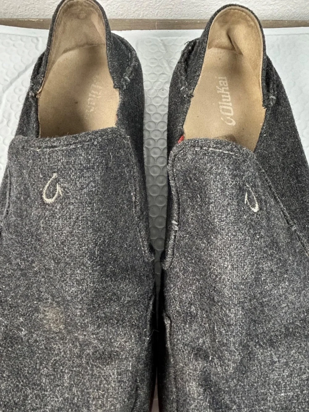 OluKai Nohea Wool Men's Slip On Shoes Gray Heather Loafers Size 12